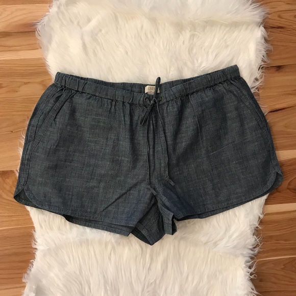 J.CREW Popular & Classic Chambray Tie Waist Shorts 3" Inseam - Picture 4 of 7